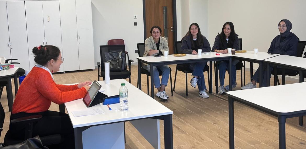 Birinci sınıf öğrencilerine yönelik mentör toplantıları